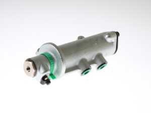 JCB Fastrac Clutch Booster Cylinder 15/915901